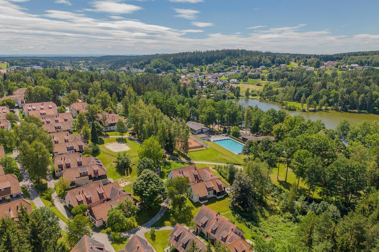 Hotel Theater- Und Feriendorf Koenigsleitn Gmbh Litschau Exteriér fotografie